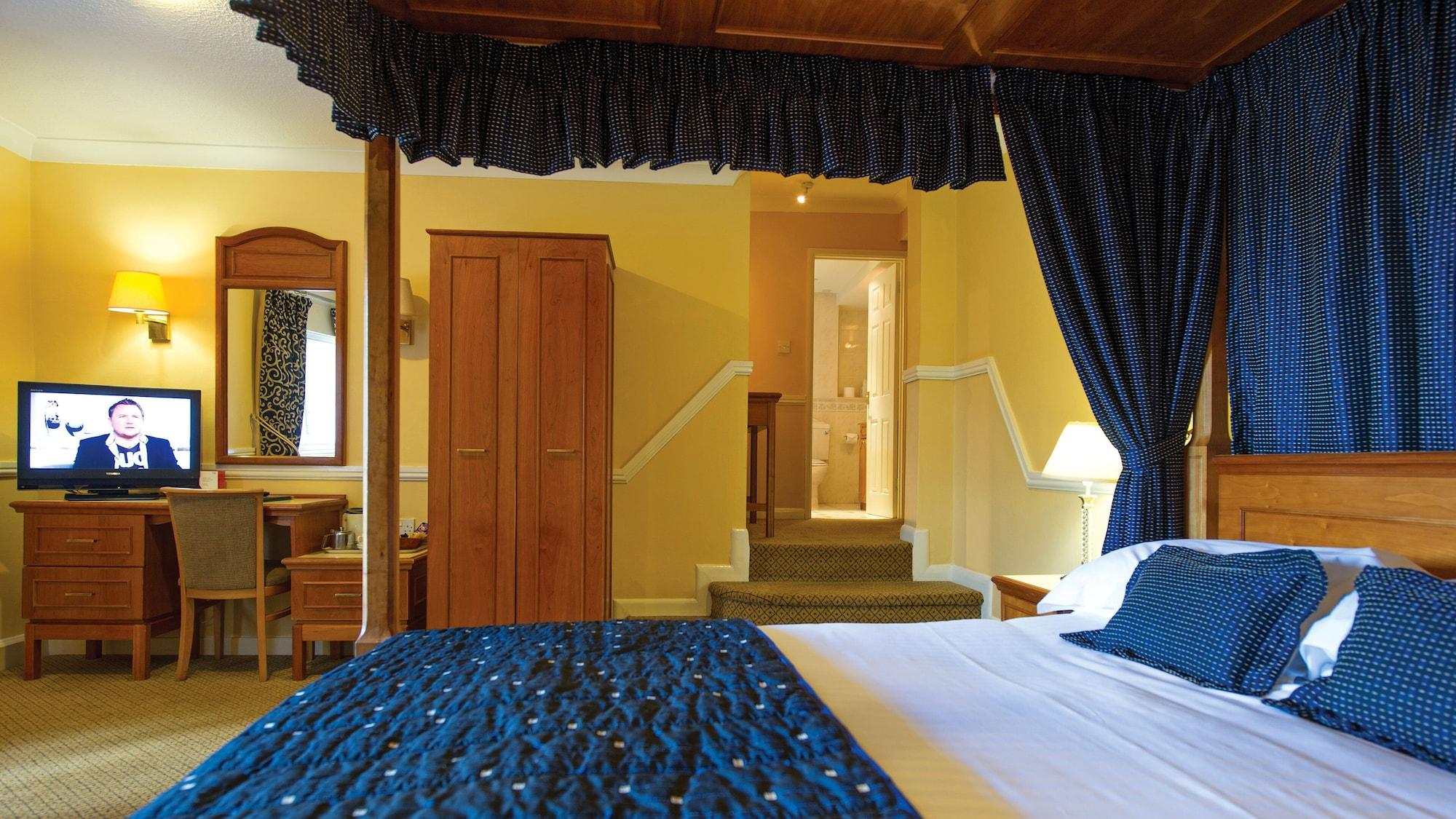 Prince Rupert Hotel ชรูว์สเบอรี ภายนอก รูปภาพ