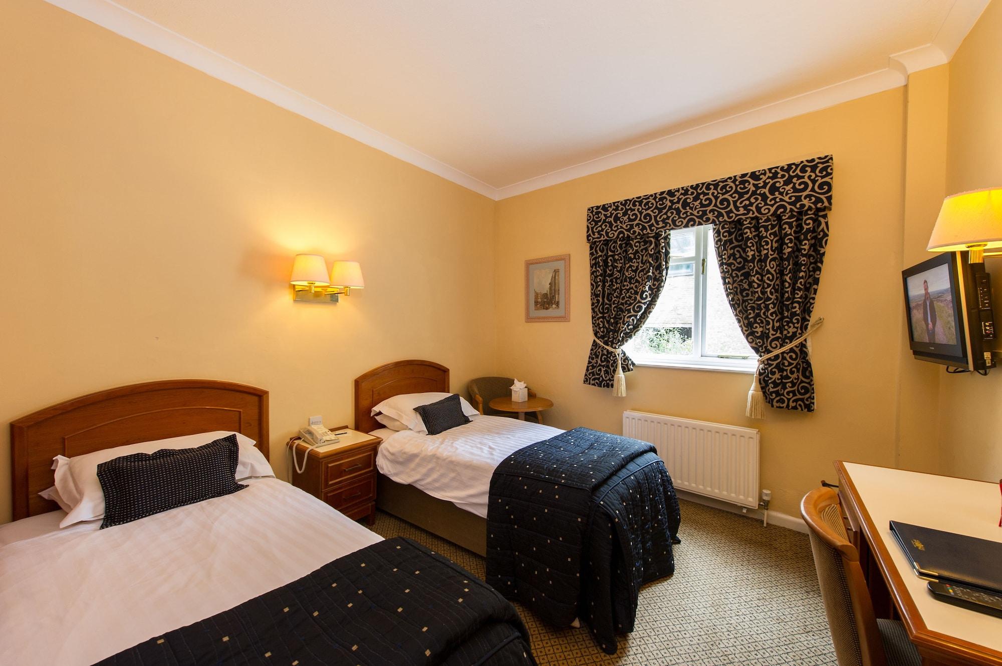 Prince Rupert Hotel ชรูว์สเบอรี ภายนอก รูปภาพ