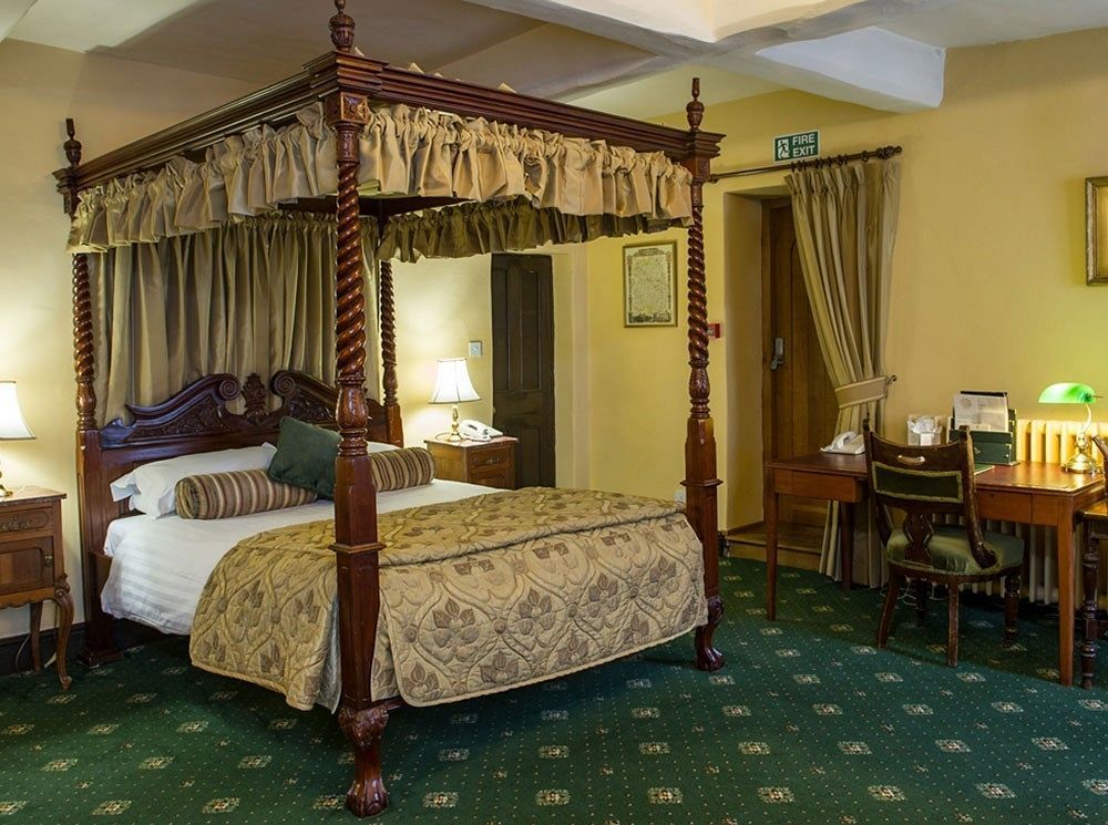 Prince Rupert Hotel ชรูว์สเบอรี ภายนอก รูปภาพ